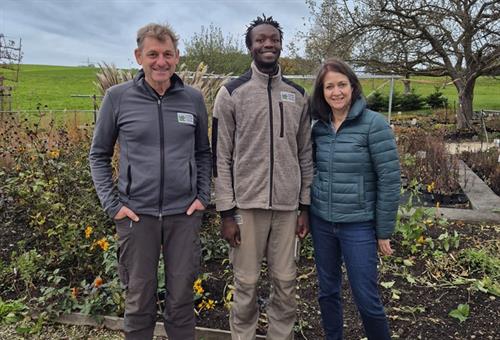 Kenianer macht Neustart im GaLaBau