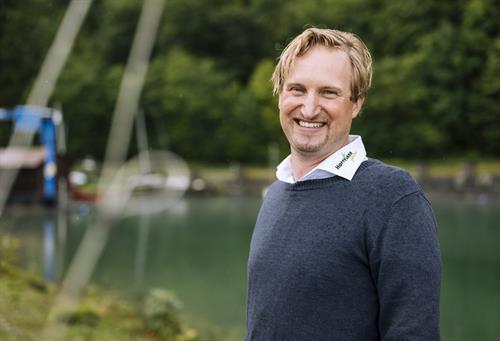 Hoffmann gründet Sachverständigenbüro 